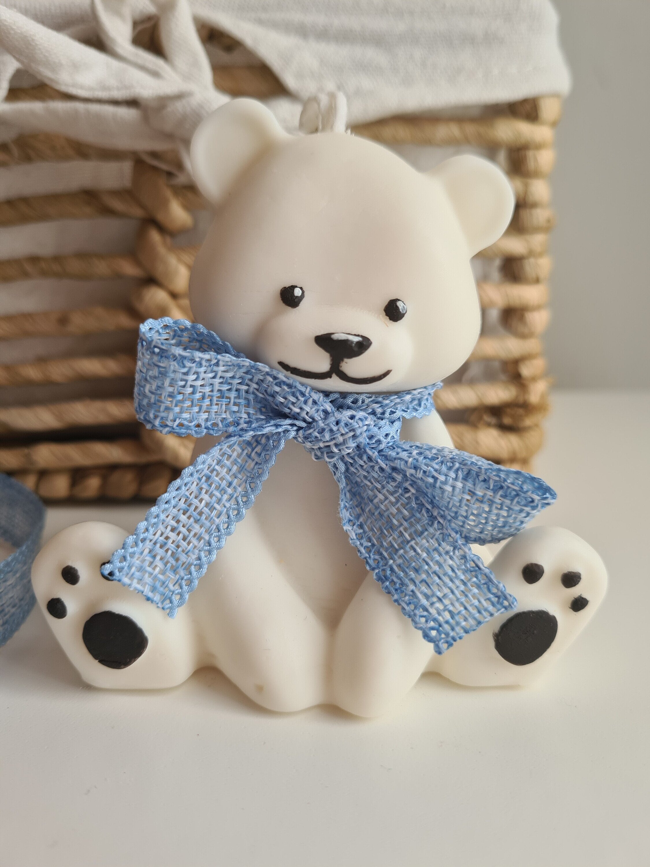 Vela Decorativa Baby Bear – Vela en Forma de Osito con Lacito, Ideal para Regalo