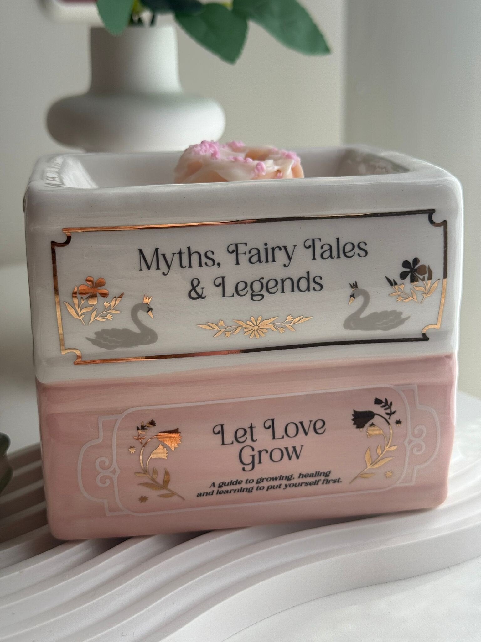 Quemador de wax melts – Biblioteca de ensueño