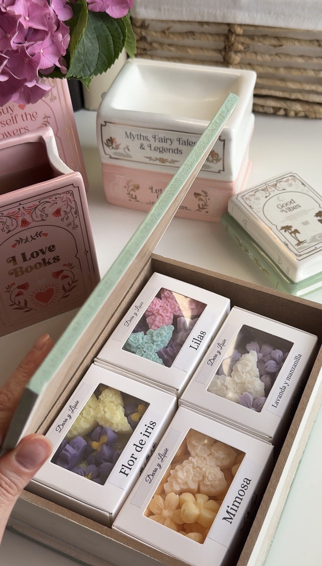 Caja Libro & Colección Aromática (Jardín Secreto)