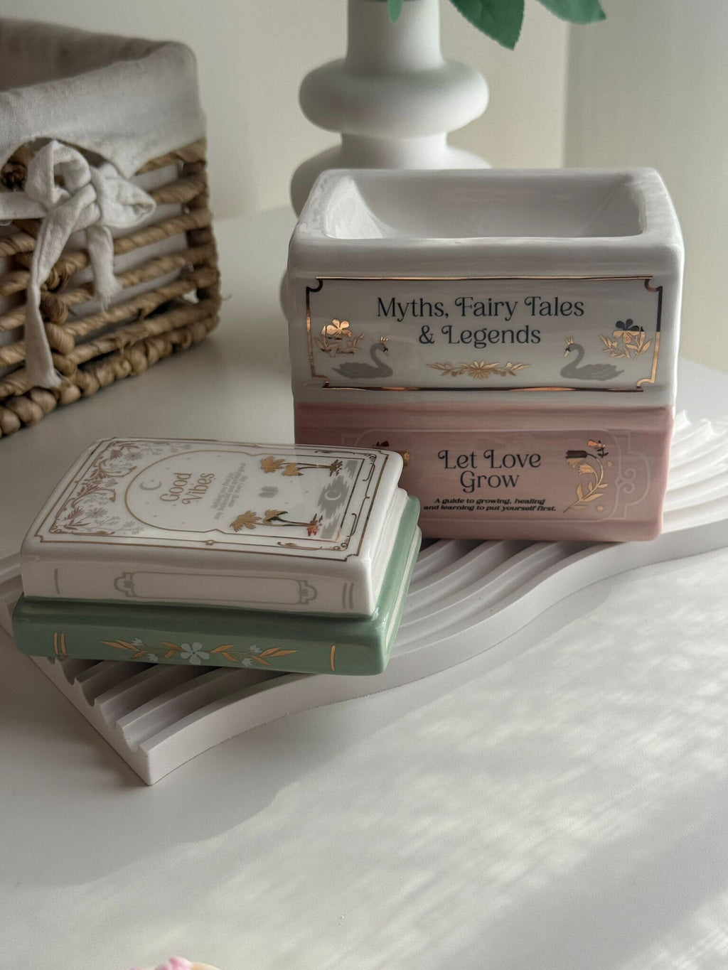 Quemador de wax melts – Biblioteca de ensueño