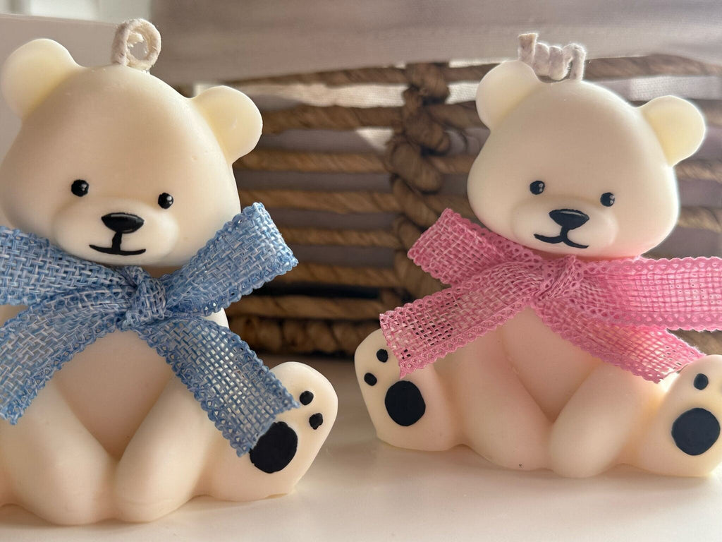 Vela Decorativa Baby Bear – Vela en Forma de Osito con Lacito, Ideal para Regalo