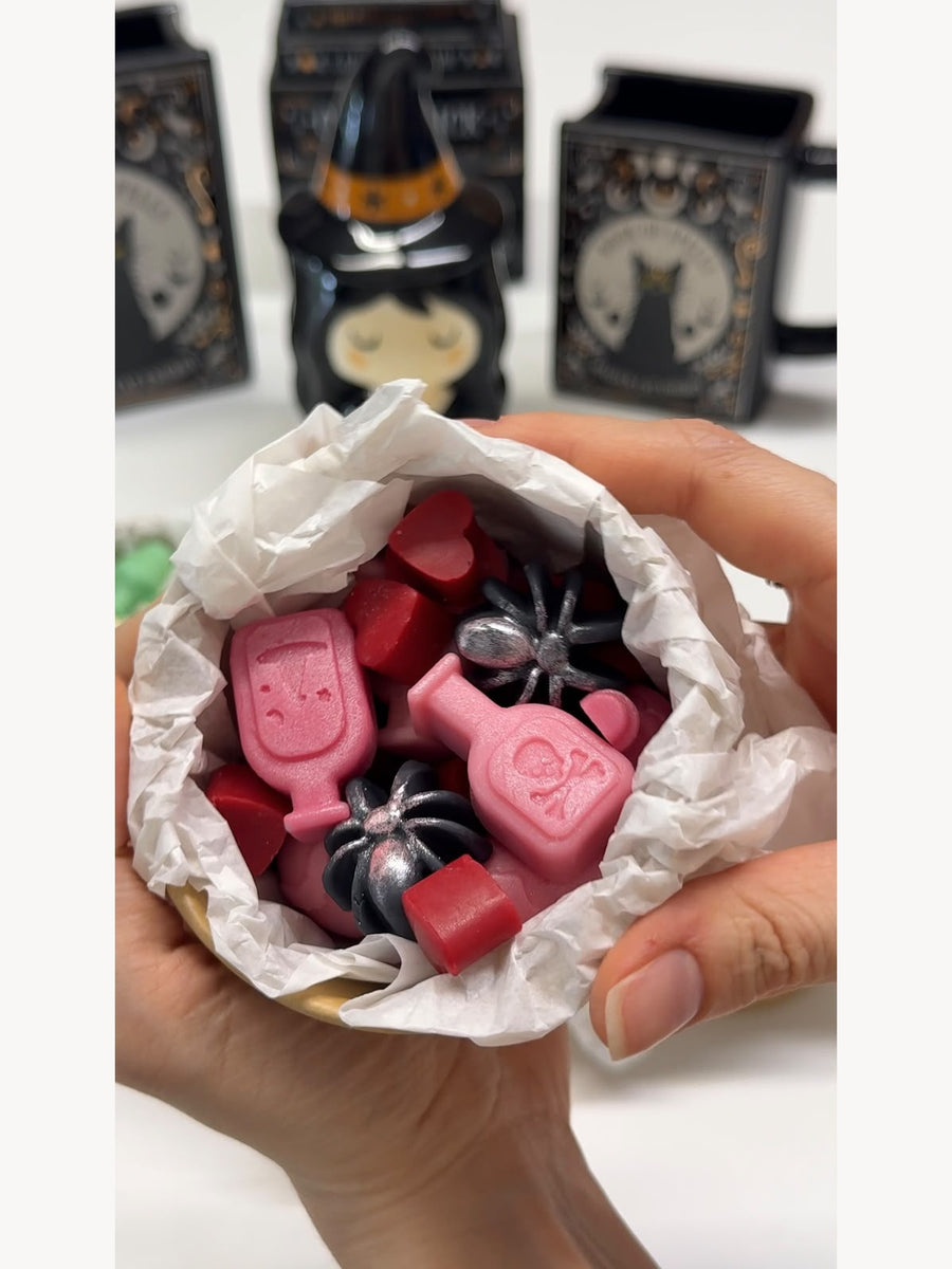 Hechizo de Amor Prohibido · Wax melts de frambuesa, vainilla y caramelo