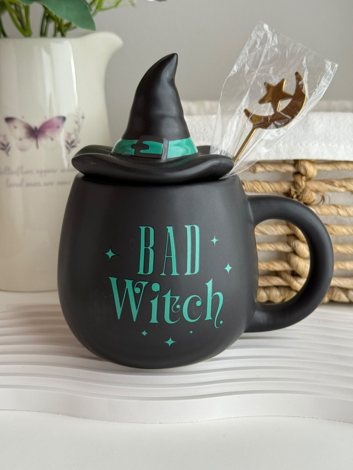 Bad Witch · Taza XL con sombrero de bruja