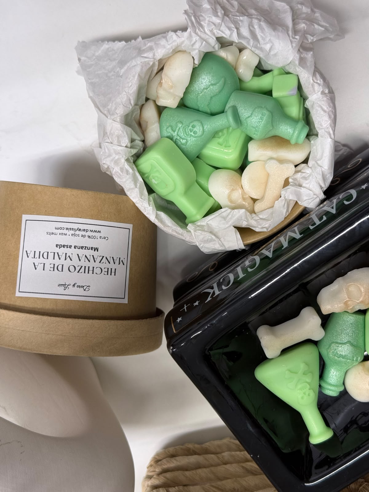 Hechizo de la Manzana Maldita · Wax melts con aroma a manzana asada